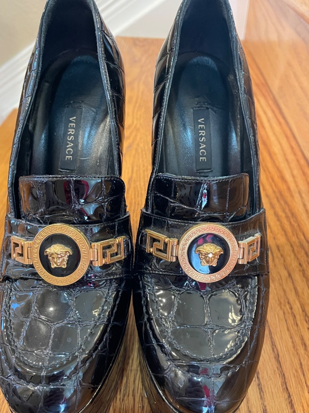 VERSACE AW18 Runway Medusa Croc-Effect Platform Loafer Heels - Size 36 - Picture 3 of 9